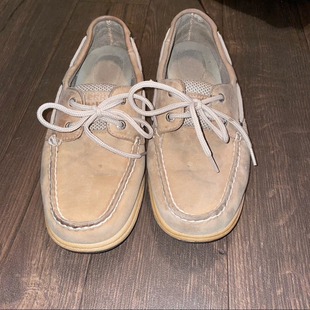 Women's Sperry’s | size 8